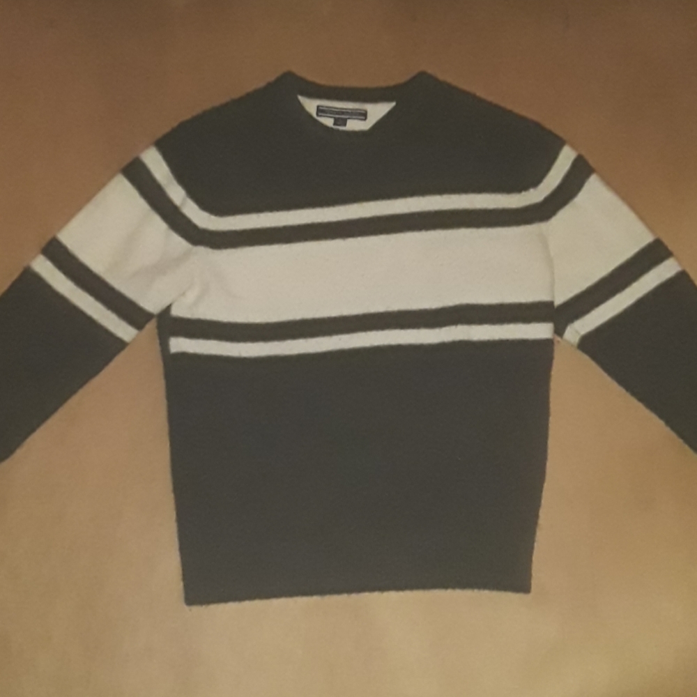 new tommy hilfiger green and white wool sweater